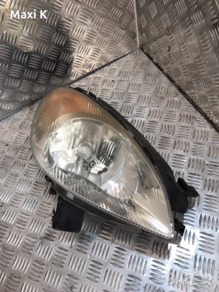 Десен фар Citroen Xsara Picasso 2002г., снимка 1