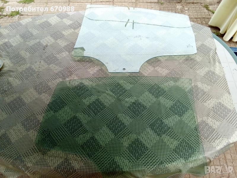 Стъкла за вратите за Фолксваген Пасат 97 година, снимка 1