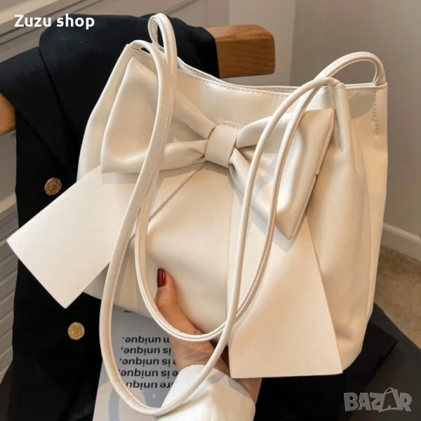 Дамска чанта с панделка, снимка 1