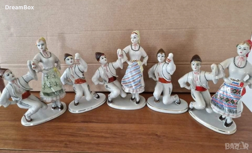 Порцеланова фигура,фигури, снимка 1