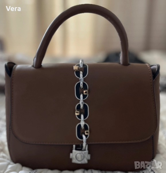 Дамска кожена чанта, снимка 1