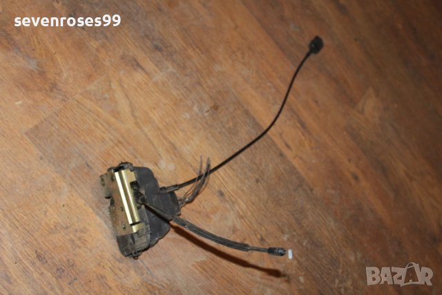 Брава врата задна лява Рено Сценик 2 Renault Scenic 2