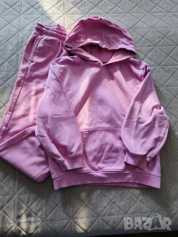 Голям момичешки лот от 6 части: Barbie, Bluey, Bekkin, H&M, Hello Kitty (7-8 г. / 128 см), снимка 2 - Детски комплекти - 56125450