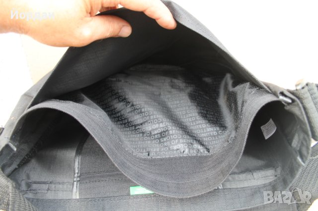 Чанта ''Benetton'', снимка 10 - Чанти - 42357131