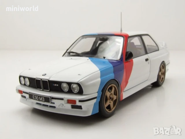 BMW M3 E30 1989 - мащаб 1:24 на Whitebox моделът е нов в кутия