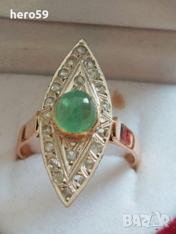 Стар златен пръстен с диаманти и изумруд злато 18к, снимка 2 - Пръстени - 42519597