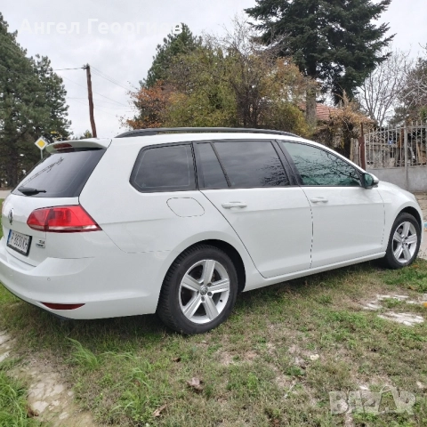Volkswagen Golf 7 Combi 1.6 DSG, снимка 4 - Автомобили и джипове - 52553617