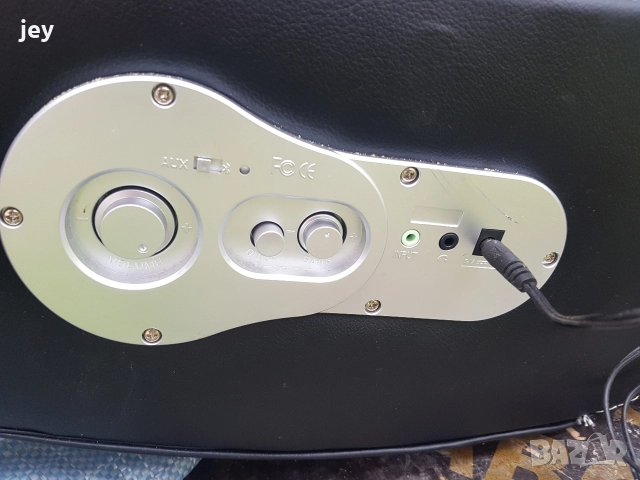 люлеещ музикален стол, снимка 2 - Други стоки за дома - 52640104