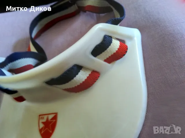 Шапка с козирка и слънчеви очила от полуфинал на КЕШампиони през 24.04.1991г Църв.Звезда-Байерн М. , снимка 5 - Футбол - 47671757