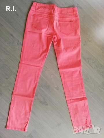 Два чифта дамски дънки - коралови и зелени, снимка 6 - Дънки - 30353381