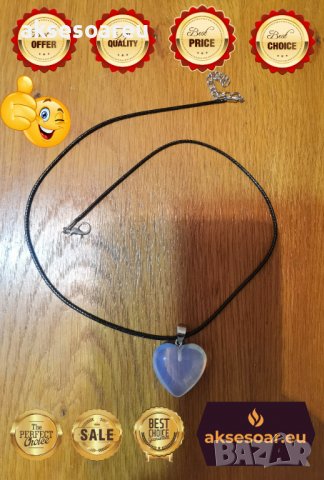 Ново колие медальон с висулка любовно сърце от красив минерал лунен камък модни бижута за подарък за, снимка 2 - Колиета, медальони, синджири - 38325406