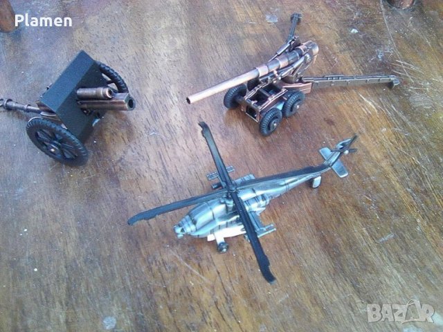 Три германски колекционерски острилки две оръдия и един въртолет, снимка 2 - Други ценни предмети - 40071757