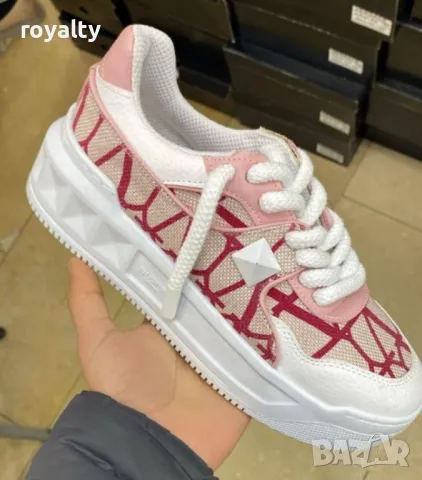 Valentino дамски маратонки , снимка 2 - Маратонки - 49178757