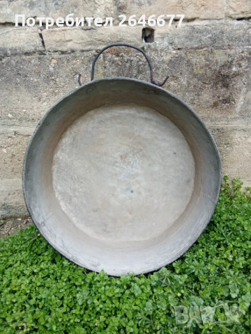 Медна тава, снимка 2 - Антикварни и старинни предмети - 53908299
