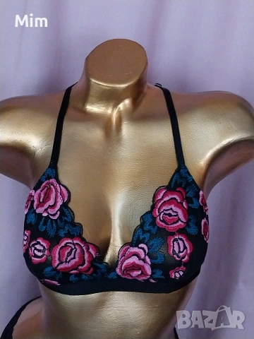 S Черен сутиен с рози и бикина , снимка 3 - Бельо - 54273871