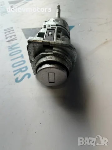 6000631007, 60000631016 патрон за предна лява врата от Fiat Tipo City Cross 1.0 TGDI