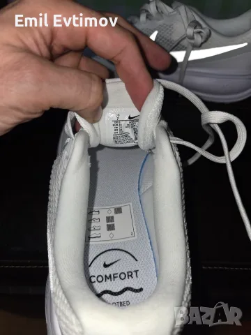 Маратонки Nike Бели, снимка 5 - Маратонки - 56484011