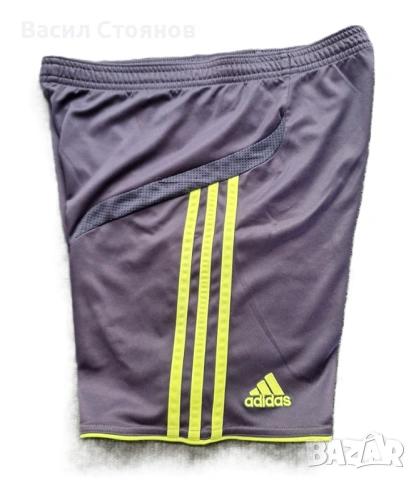 Real Madrid / Реал Мадрид adidas 2012-13 away shorts - за ръст 152см., снимка 5 - Фен артикули - 52225658
