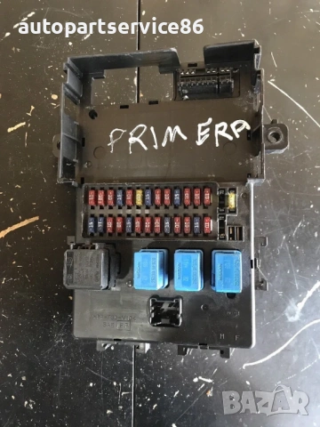 Кутия с предпазители за Nissan Primera P11 1.8 бензин