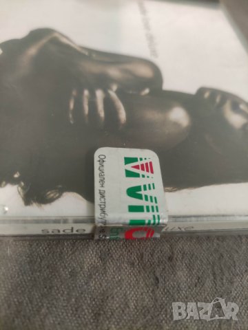 Продавам CD Sade love deluxe 472626 2, снимка 2 - CD дискове - 42815305