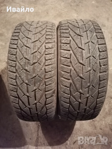 Продавам 2 броя зимни гуми 225.45.17 на 1 сезон дот 2019 Riken 