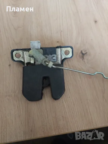 Брава заден капак за Ауди а3 8л, снимка 1