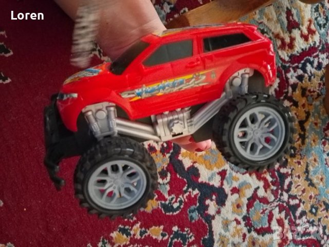 Детска играчка червена кола джет, снимка 2 - Коли, камиони, мотори, писти - 42921092