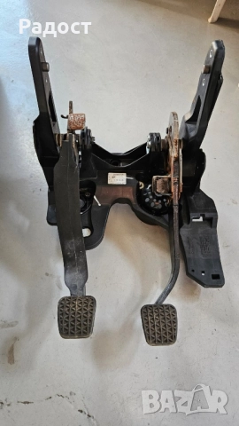 Конзола с педали за Опел Астра J - след 2015г., снимка 2 - Части - 52153312