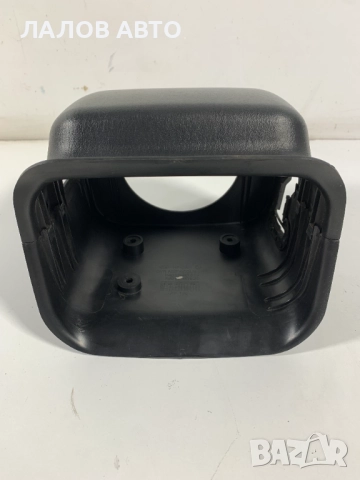 Пластмаси около волана Хюндай Теракан Plastmasi okolo volana Huyndai Terracan 84810-H1610