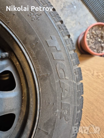 Железни джанти с гуми 165/70/R14 4.5J, снимка 5 - Гуми и джанти - 54268625