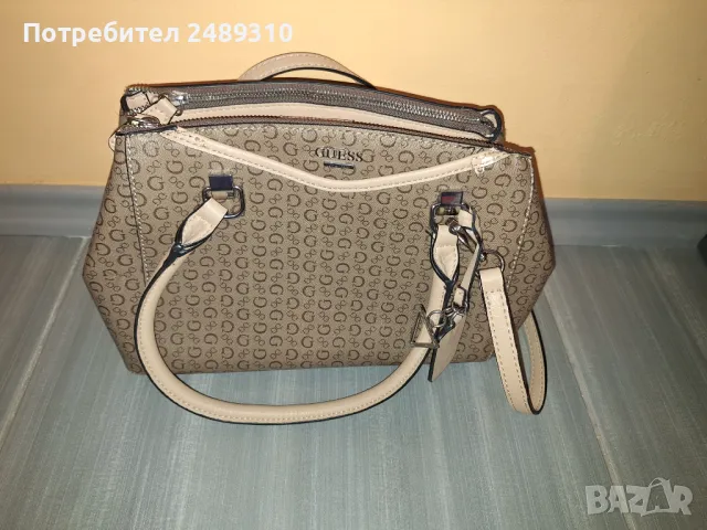 Продавам  чанта  Guess оригинален  модел, снимка 5 - Чанти - 49022684