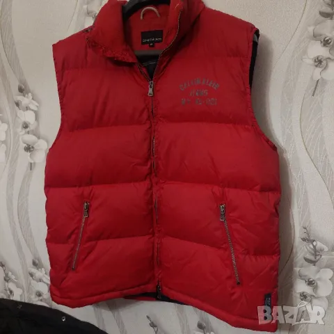 Calvin Klein ватирана дебела грейка / елек размер Л-ХЛ, снимка 6 - Спортни дрехи, екипи - 43273739