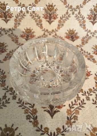 Кристален пепелник 