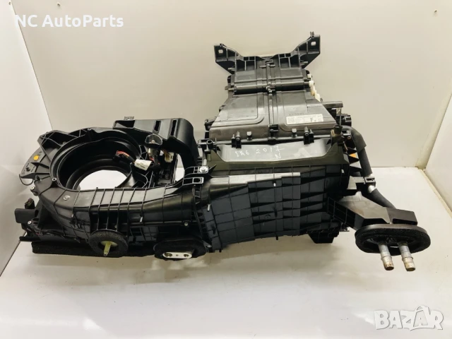 Матрица за парно климатик за Ягуар Jaguar XF 2.0 дизел JX63-19E963-FB JX63-14F498-AB 2017 2017