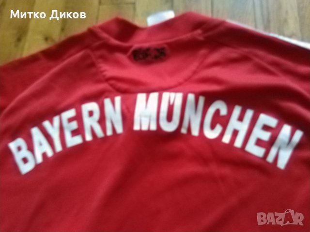 Байерн Мюнхен футболна тениска 2010-2011 домакини маркова на Адидас размер М, снимка 8 - Футбол - 37483434