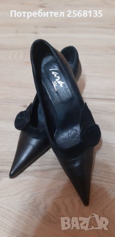 Обувки Естествена Кожа НОВИ, декорирани с Красиво Цвете от Набук,№36, снимка 2 - Дамски обувки на ток - 39394005