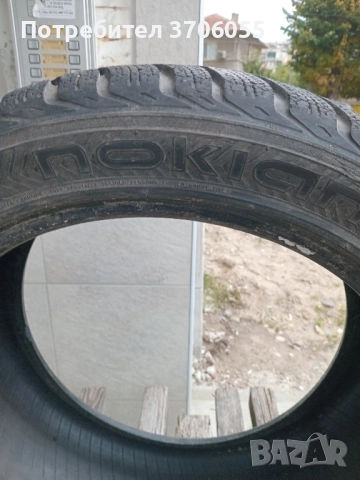 Зимна гума 225/45/17 Nokian!, снимка 5 - Гуми и джанти - 52077660