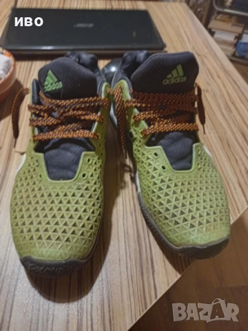 Продавам маратонки