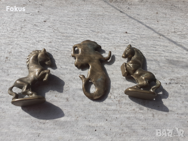 Миниатюрни бронзови фигурки 3 броя - лот 4, снимка 2 - Антикварни и старинни предмети - 44603760