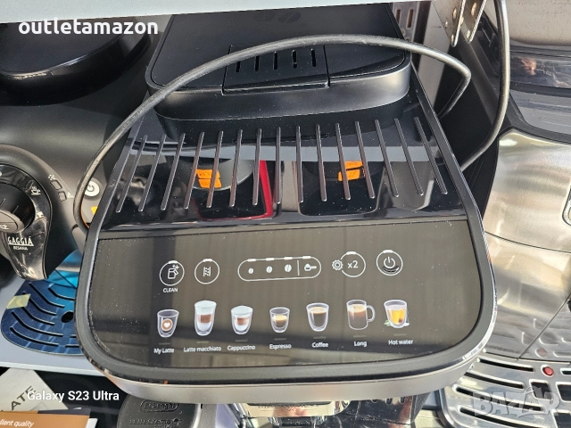 кафеавтомат De'Longhi Magnifica Evo, снимка 3 - Кафемашини - 52696513