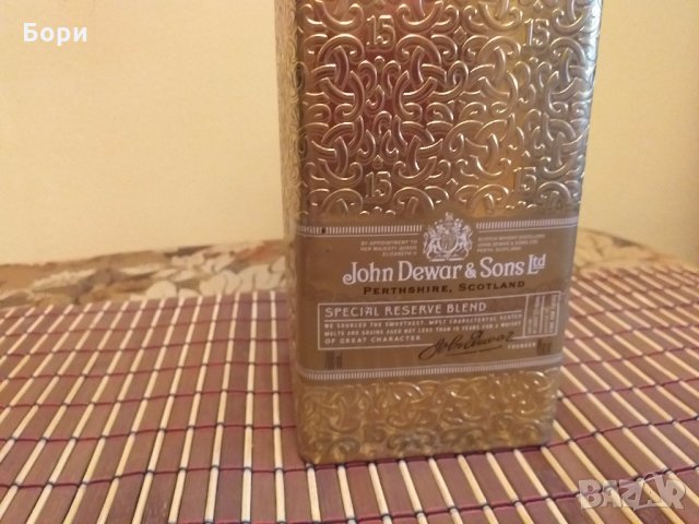 Dewar's метална кутия от уиски, снимка 3 - Други ценни предмети - 29457499