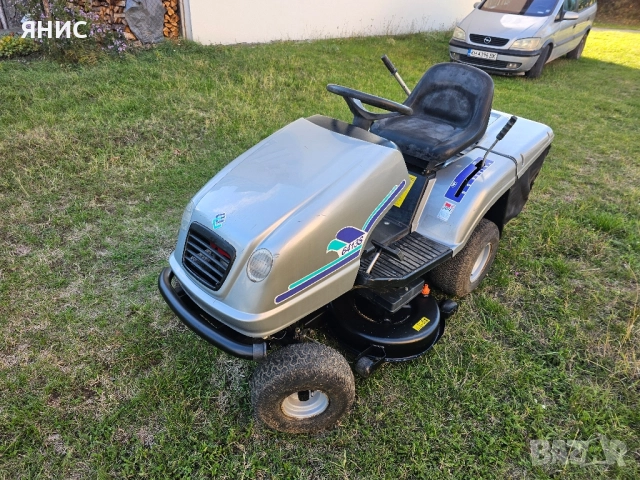 ТРАКТОРНА КОСАЧКА HONDA. ПЕРФЕКТНА , снимка 3 - Градинска техника - 52002577