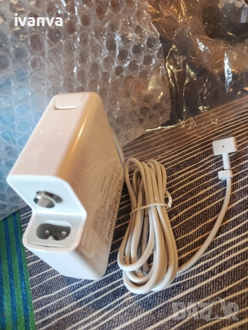 захранващ адаптер