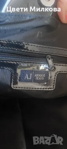 Оригинална дамска чанта Armani Jeans , снимка 6 - Чанти - 56297942
