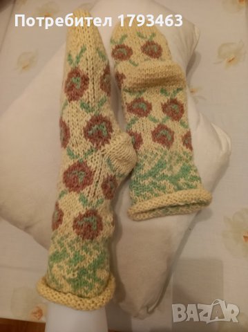 Ръчно плетени дамски чорапи от вълна, размер 38, снимка 4 - Дамски чорапи - 44406171