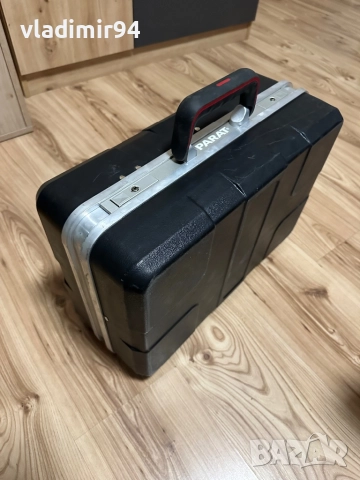 Parat Електричарски куфар Made in Germany, снимка 4 - Куфари с инструменти - 52665395