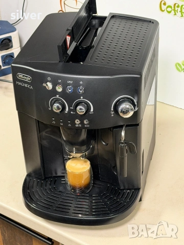 Кафемашина кафе автомат delonghi magnifica с гаранция, снимка 3 - Кафемашини - 53050332