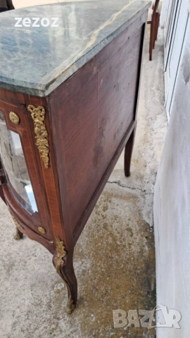 Шкаф с витрини и мраморен плот, снимка 7 - Шкафове - 54234941