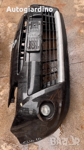 Предна Броня за Renault Clio 2010, снимка 2 - Части - 52504772