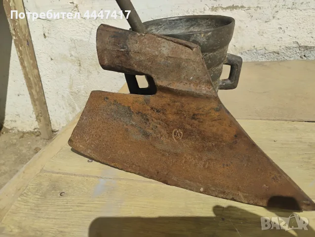 Стара брадва Има маркировка камбана и година 34 много добро състояние много стара, снимка 8 - Градински инструменти - 56179809